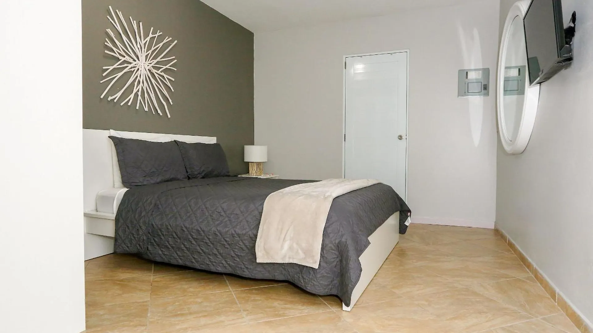 Ecomar Rentals Casa:, Naturaleza, Piscina & Playa Cabo Rojo Puerto Rico